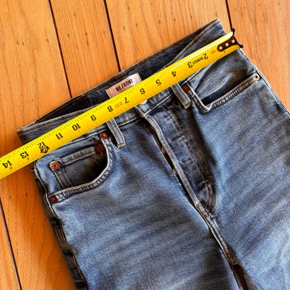 RE/DONE 70s Ultra High Rise Stove Pipe - Size 25 - Picture 5 of 5